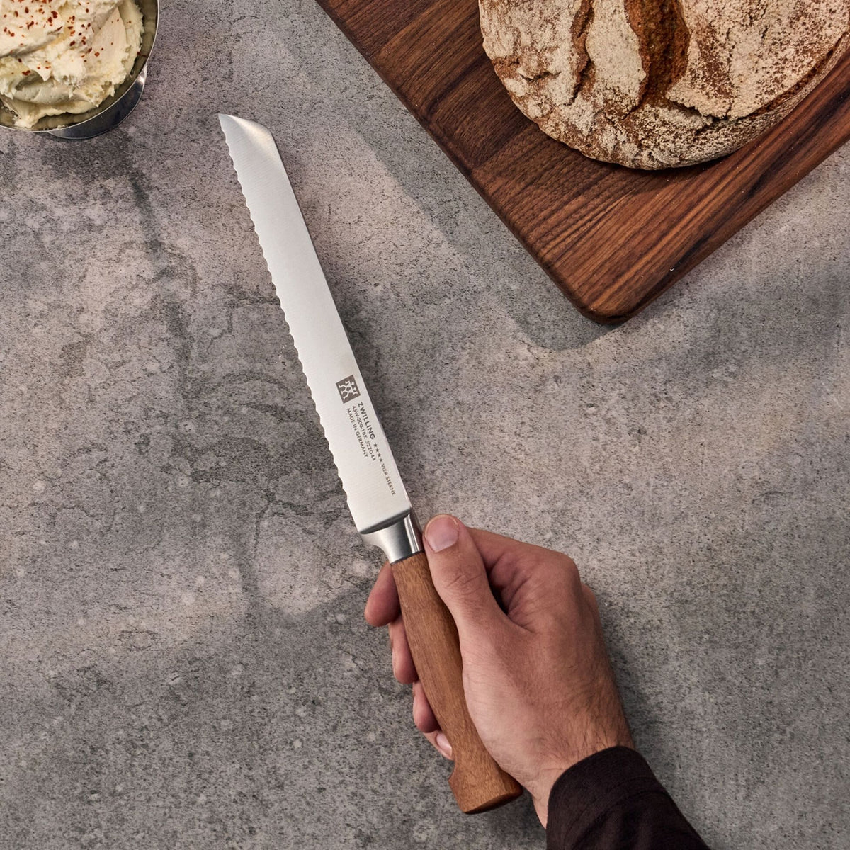 Zwilling Four Star nož za kruh 20 cm